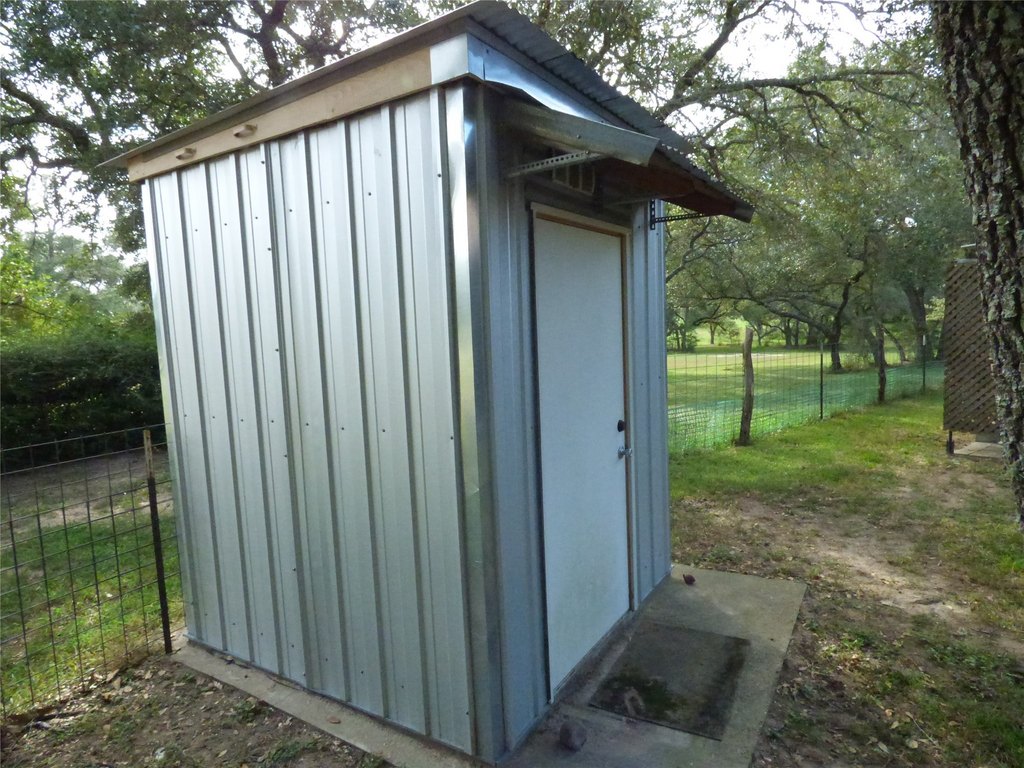 Listing photo 26